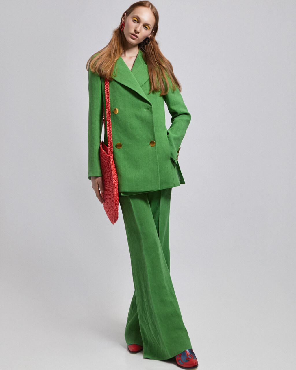 Angelina in Addicted to 60s by Andrews Kovas. modera mother agency.