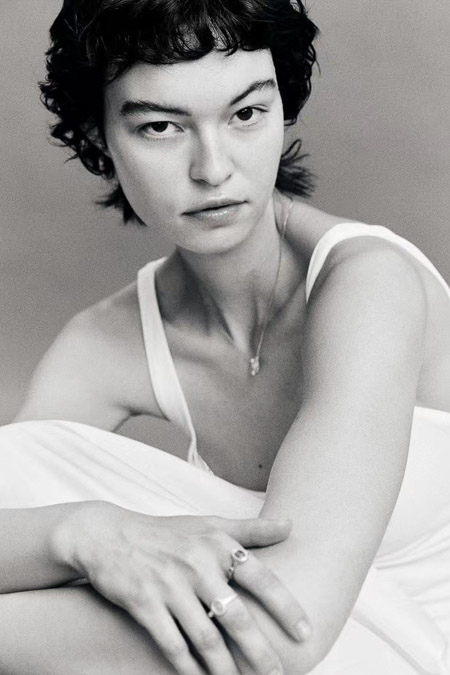 Model Val Lipatova  | mother agency modera