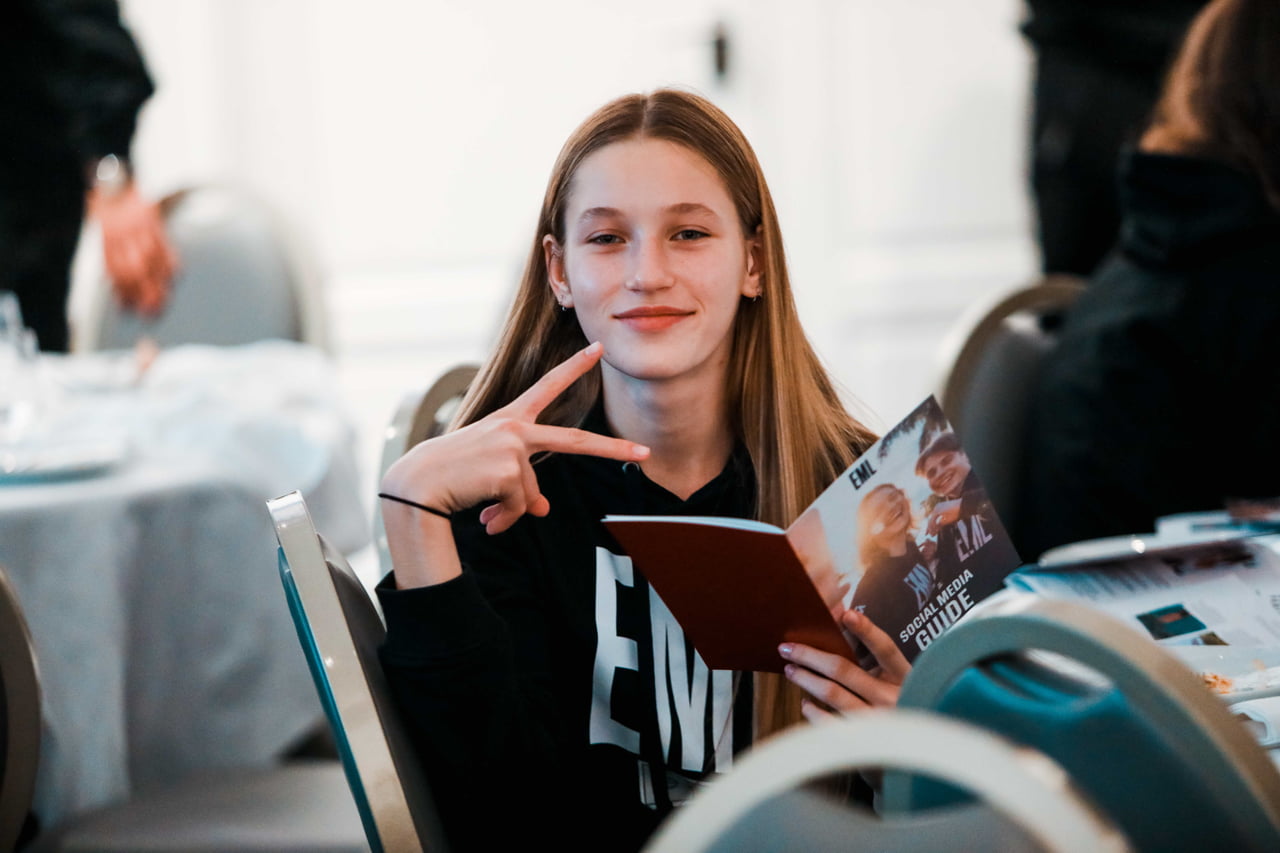 Dasha Brushkova 